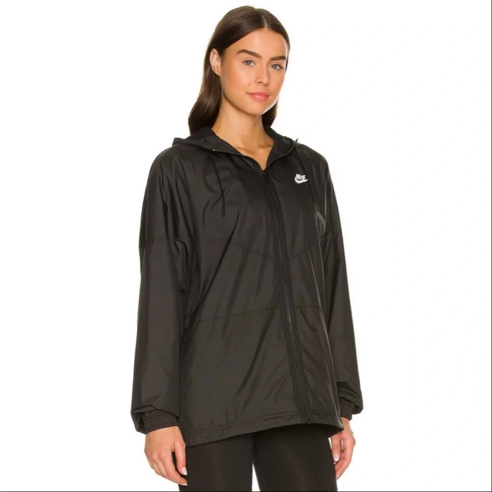 Nike jacket- - Picture 3 of 3